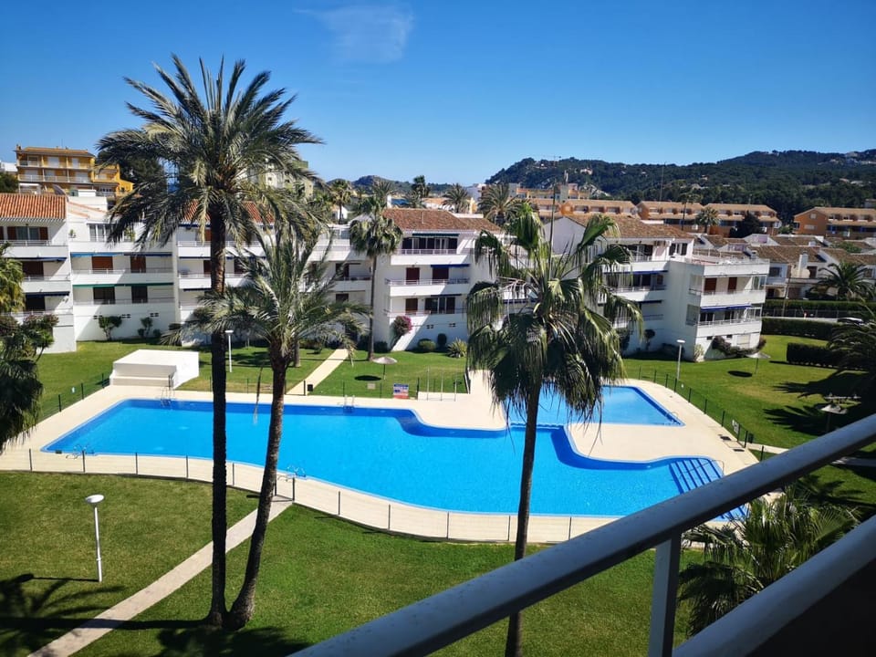 Pool view
