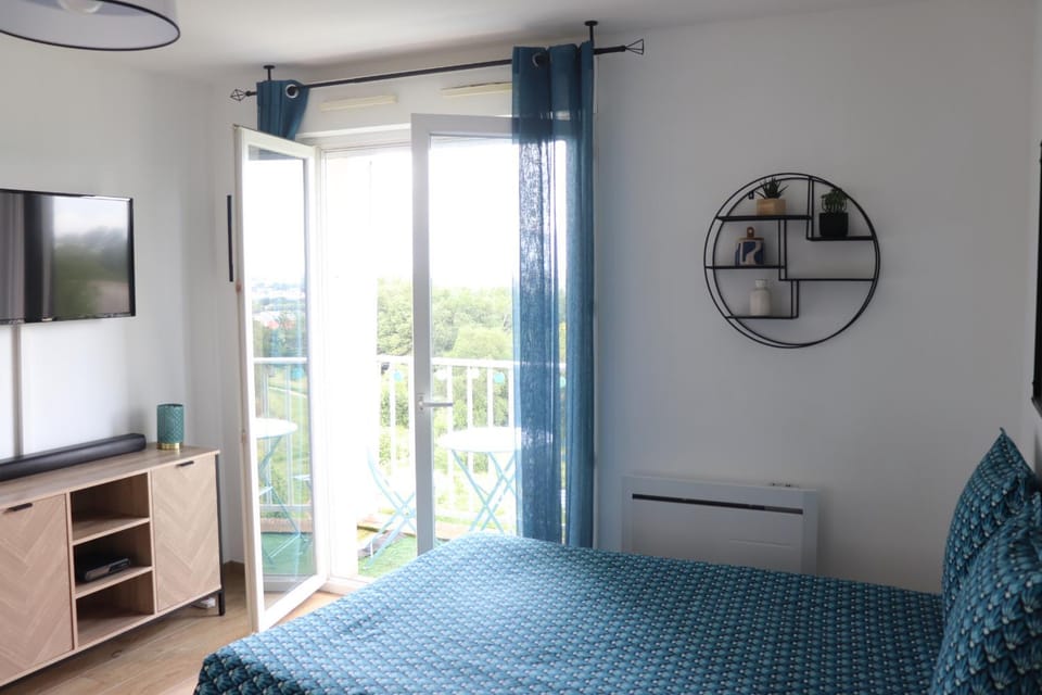 Le panoramique - Parking, Tram A, Netflix Apartment in Nouvelle-Aquitaine
