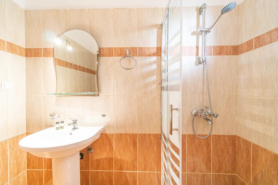 Bathroom, Living room