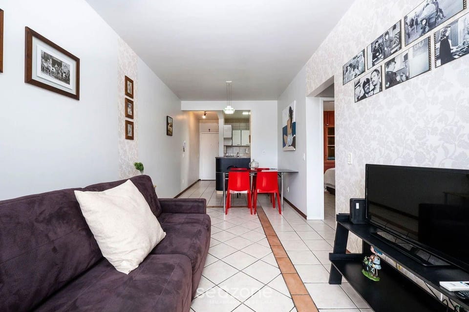 TV and multimedia, Living room, Dining area