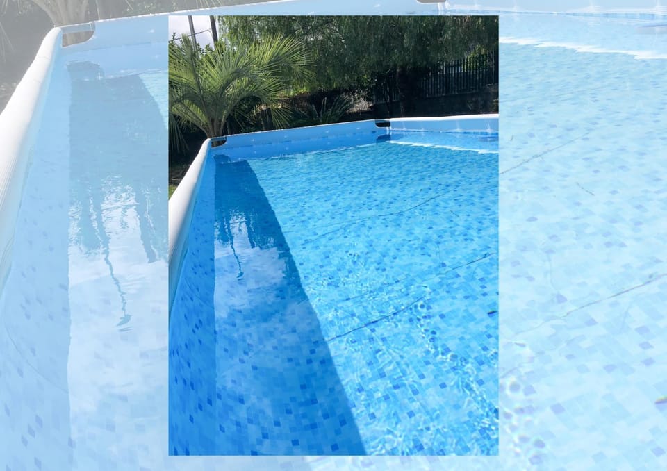 Property building, Day, Garden, Garden view, Pool view, Swimming pool