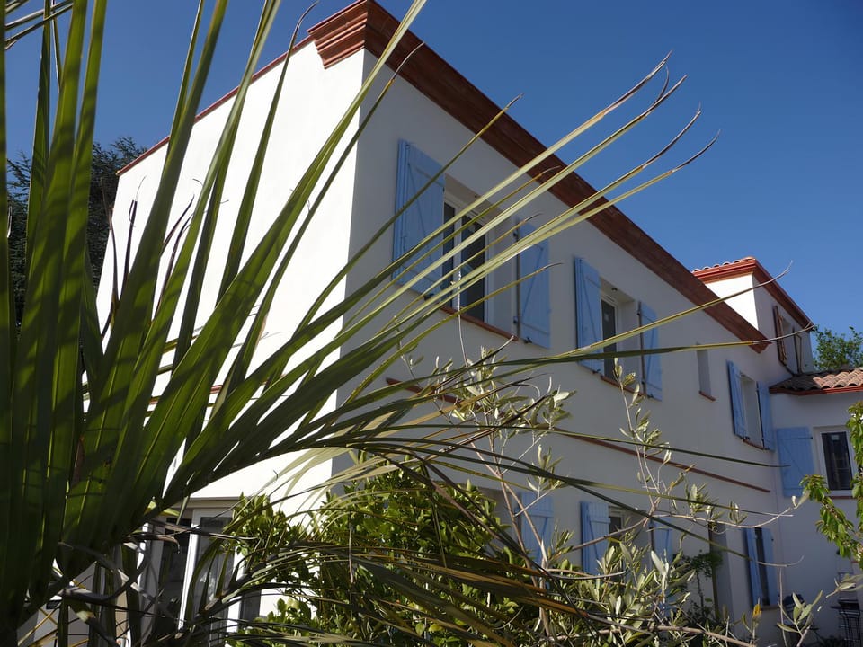Belle maison, beau quartier, piscine, proche centre, 5 chambres Villa in Toulouse