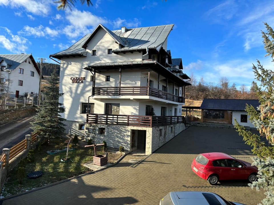 Pensiunea Solca Bed and Breakfast in Romania
