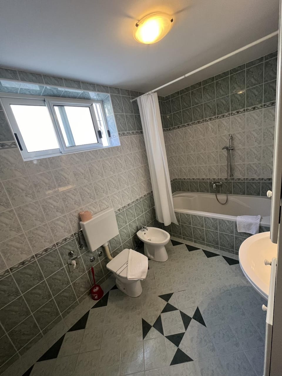 Retro Apartment with Sea View Apartment in Split-Dalmatia County