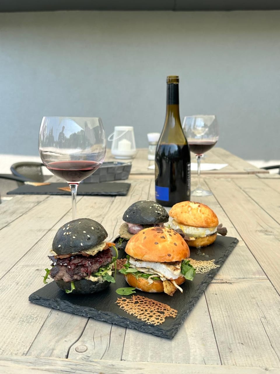 Restaurant/places to eat, Food and drinks, Food