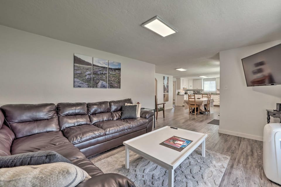 Fremont Home, Near Reservoirs & Hiking Trails House in Utah