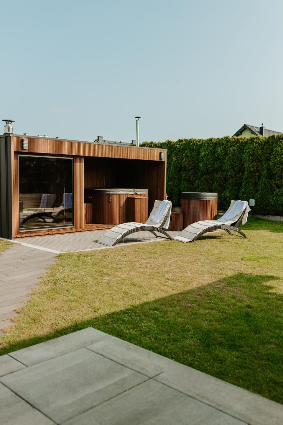 Hot Tub, Sauna, sunbed