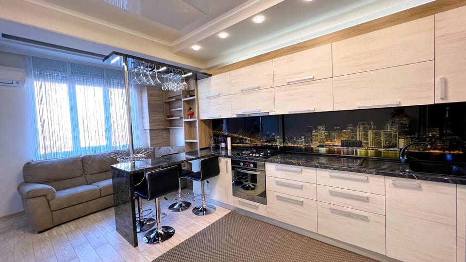 Kitchen or kitchenette, Living room, Seating area, Dining area, pet friendly, stove