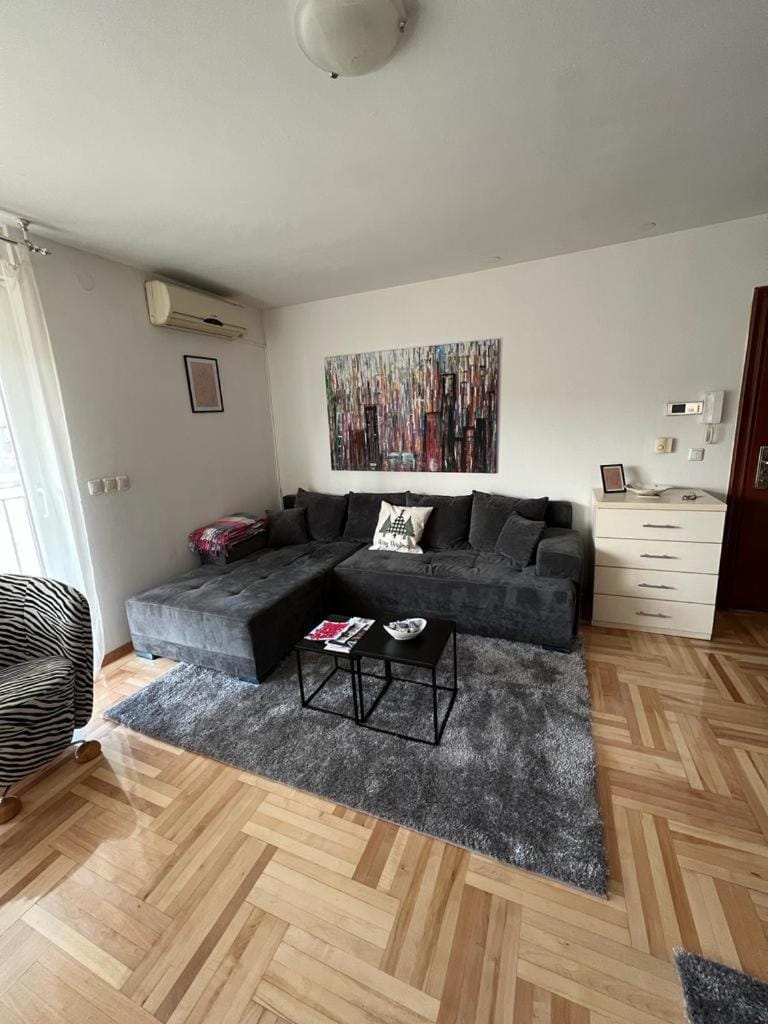Apartman West - private parking place Apartment in City of Zagreb