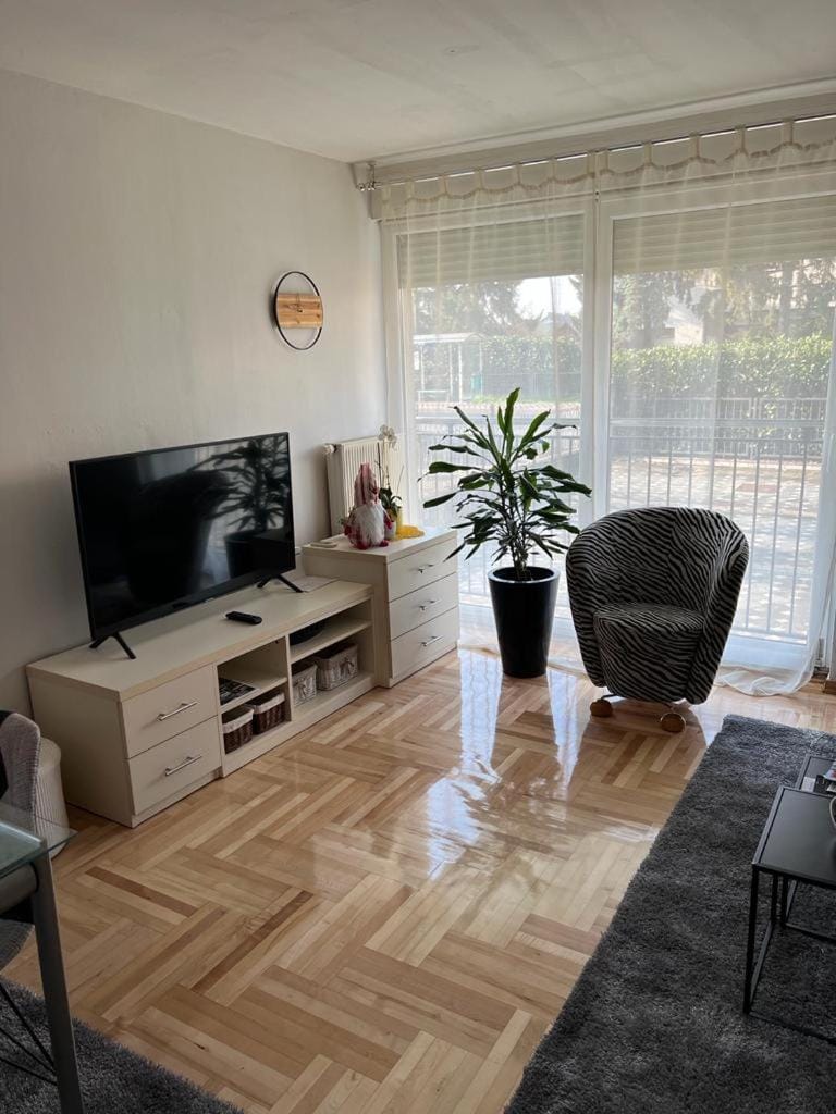 Apartman West - private parking place Apartment in City of Zagreb