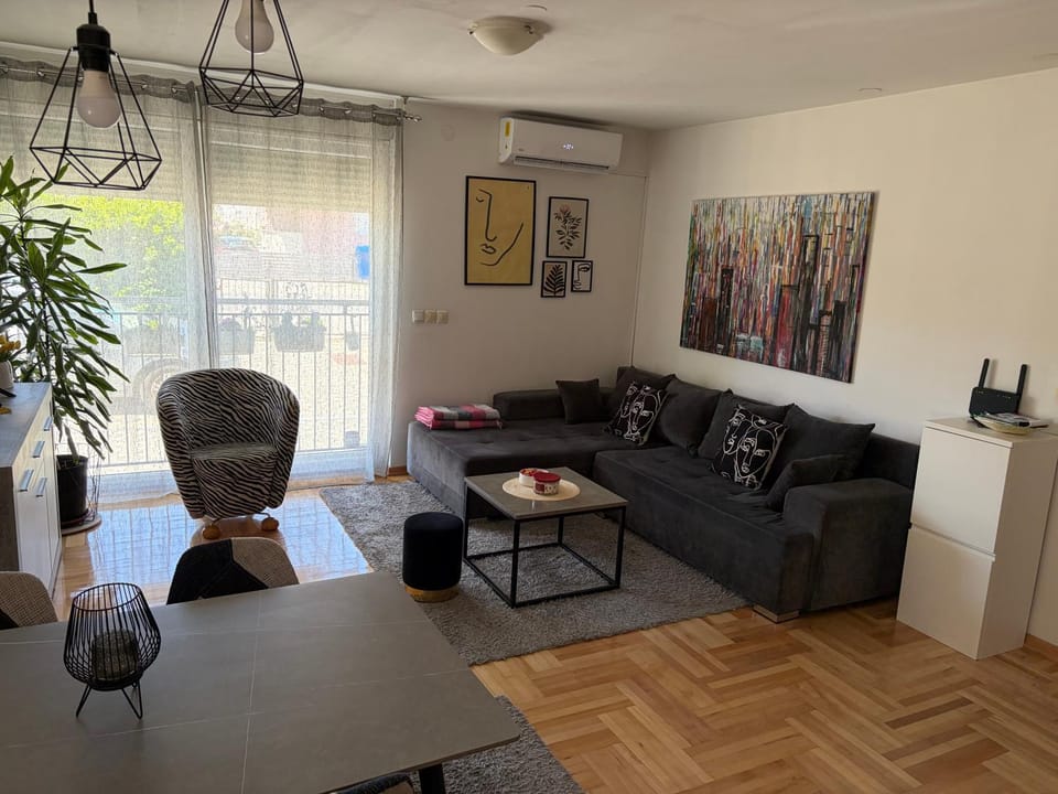 Apartman West - private parking place Apartment in City of Zagreb
