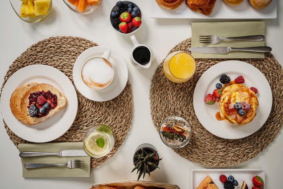 Breakfast, Continental breakfast, Buffet breakfast, Italian breakfast