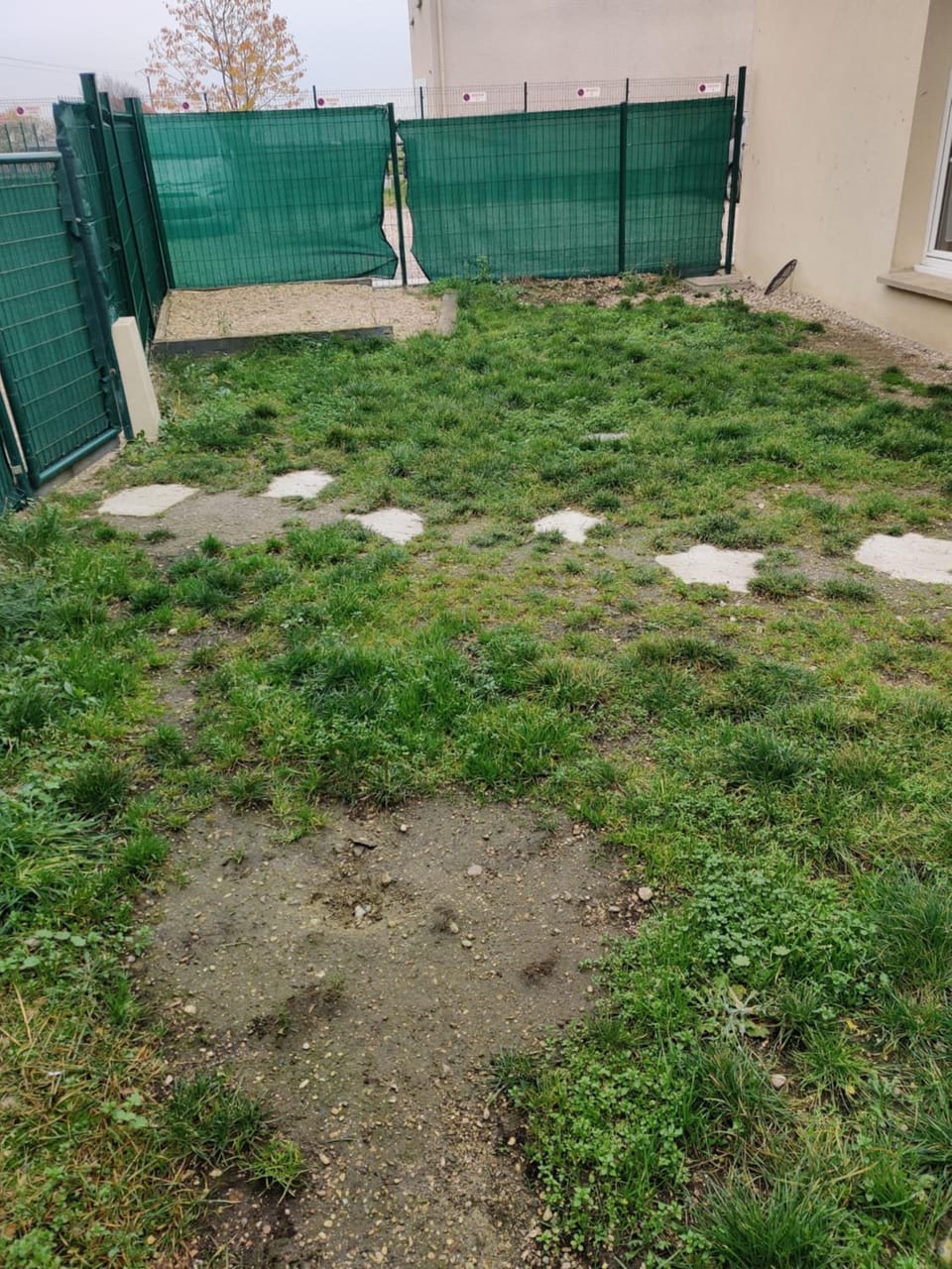 Maison 3 chambres. cour Privative 2 places de parking privatives Apartment in Centre-Val de Loire