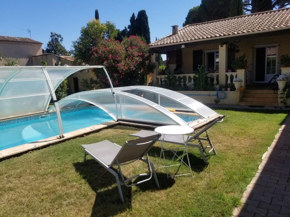 Property building, Pool view