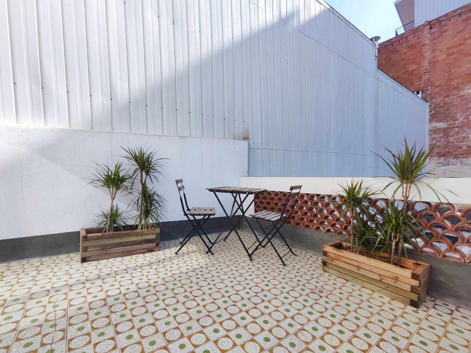 Mazi Apartments Penthouse Apartment in Badalona