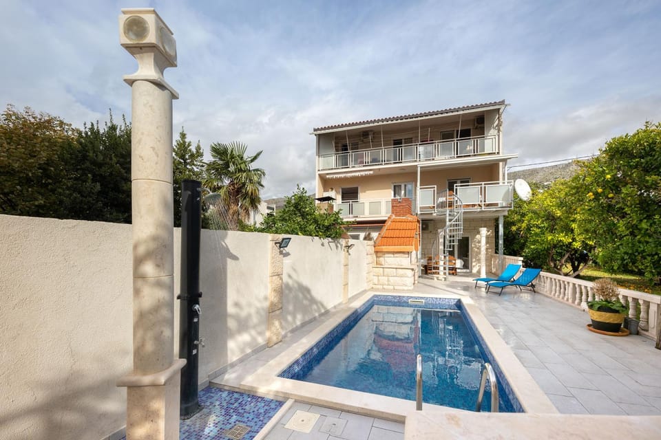 Apartmani Jakov I Apartment in Podstrana
