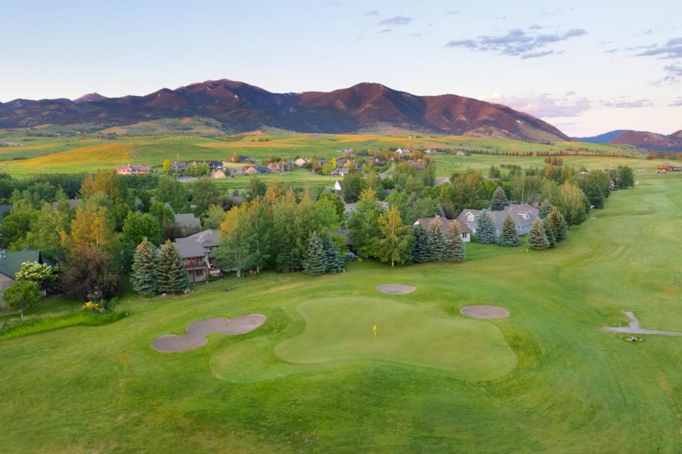 Natural landscape, Bird's eye view, Golfcourse, Golfcourse, Hiking