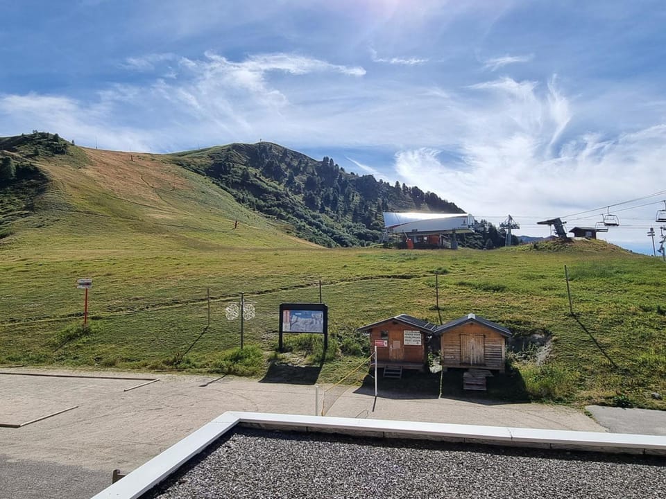 Studio tout confort avec cabine - Accès direct aux pistes - FR-1-181-2578 Cabin in Mâcot-la-Plagne