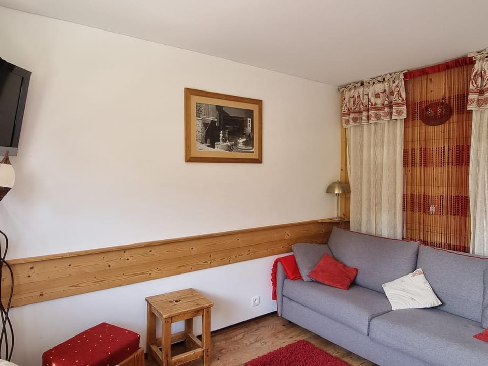 Studio tout confort avec cabine - Accès direct aux pistes - FR-1-181-2578 Cabin in Mâcot-la-Plagne