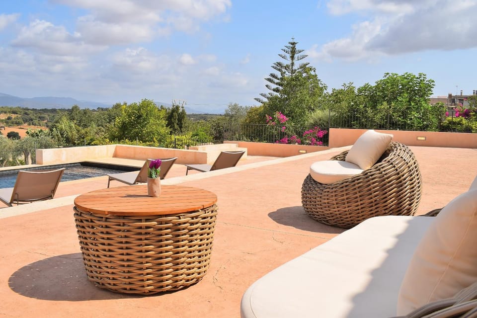 Patio, Off site, Day, Natural landscape, Garden, View (from property/room), Balcony/Terrace, Garden view, Pool view, Swimming pool, Swimming pool, sunbed