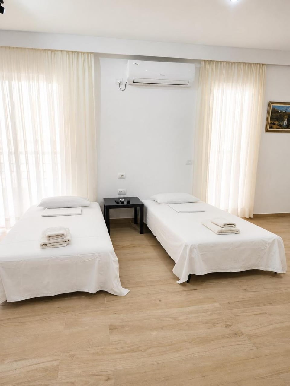Bed, Photo of the whole room, Bedroom, towels, air conditioner
