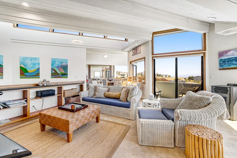 Blue Horizon House in Bodega Bay