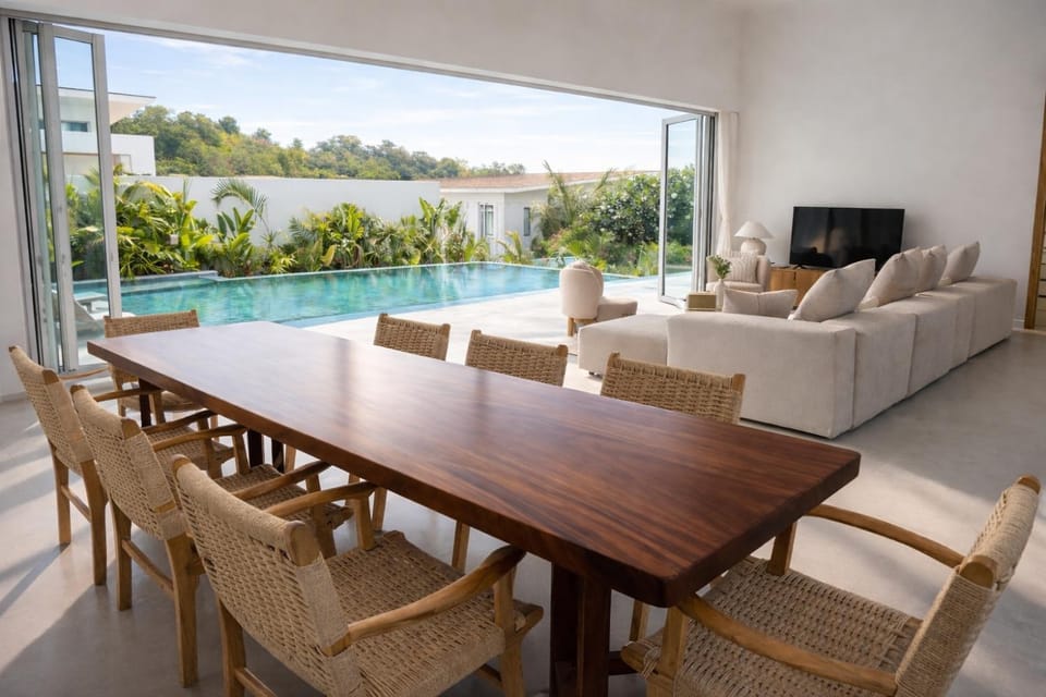 Living room, Dining area, Pool view