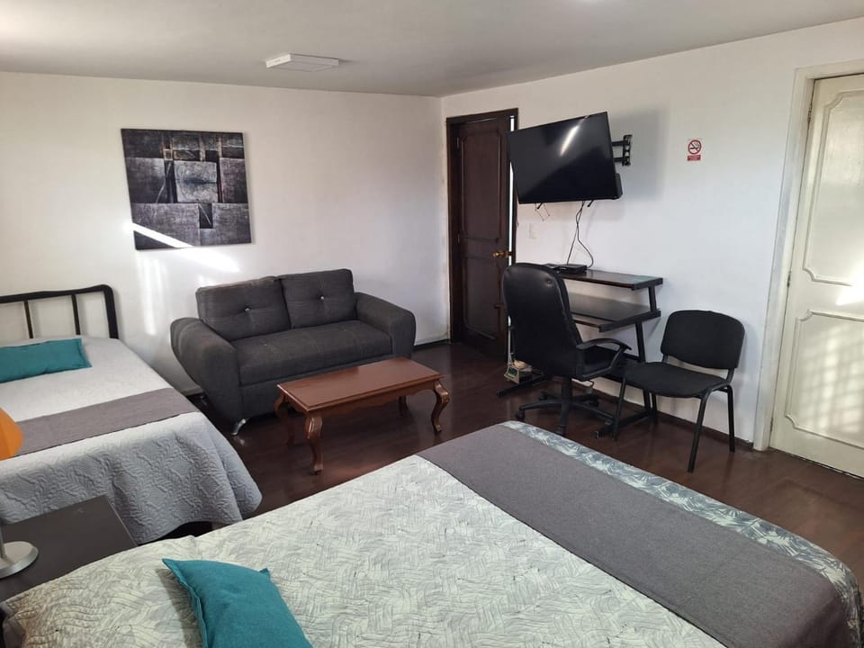 Photo of the whole room, Bedroom