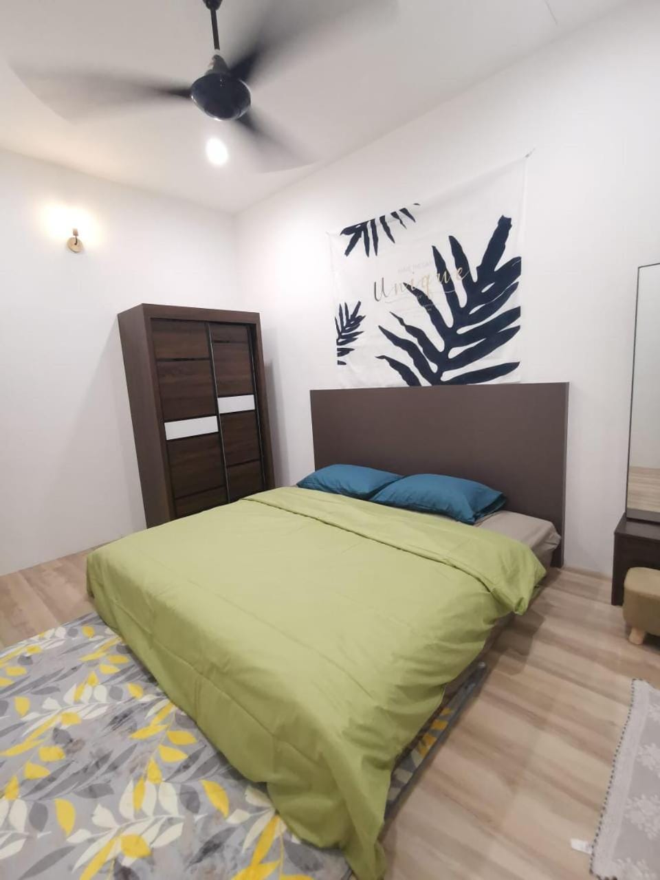 Bed, Bedroom