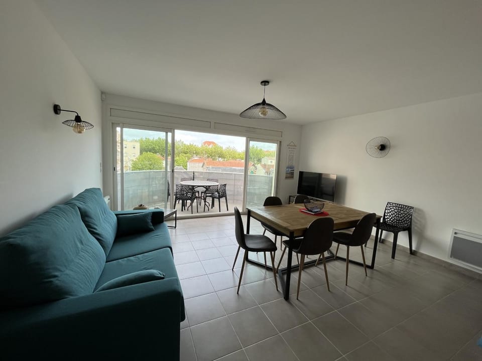 Superbe T3 de 66 m² centre ville Arcachon avec parking et balcon à 200m de la plage - FR-1-374-196 Apartment in Arcachon