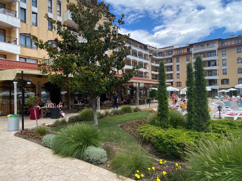 Property building, Garden