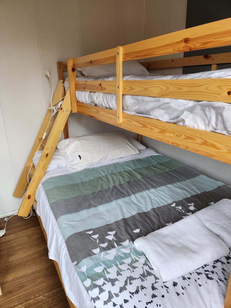 bunk bed