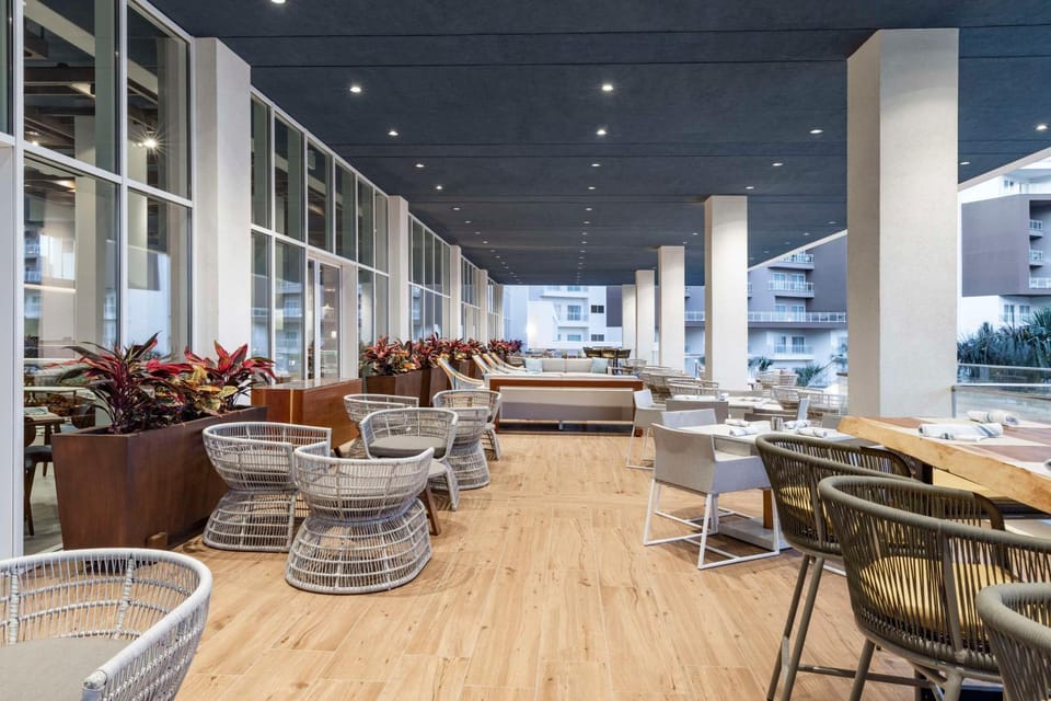 Patio, Restaurant/places to eat
