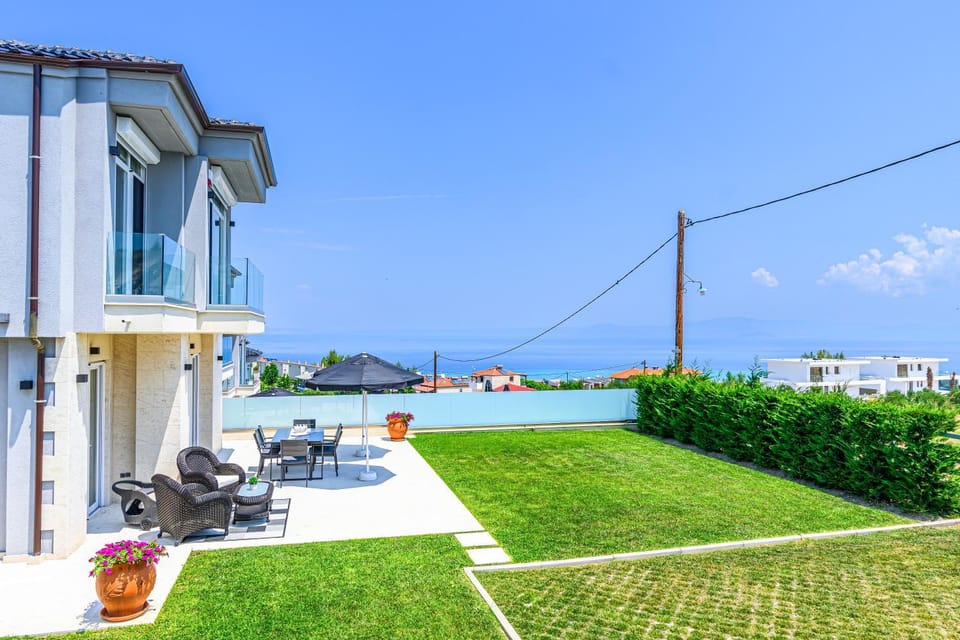 Property building, Patio, Garden, Garden view, Sea view