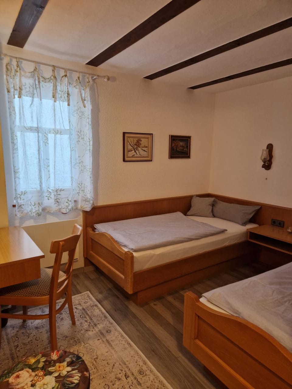 Brunnenputzer Pension Restaurant Bed and Breakfast in Hesse