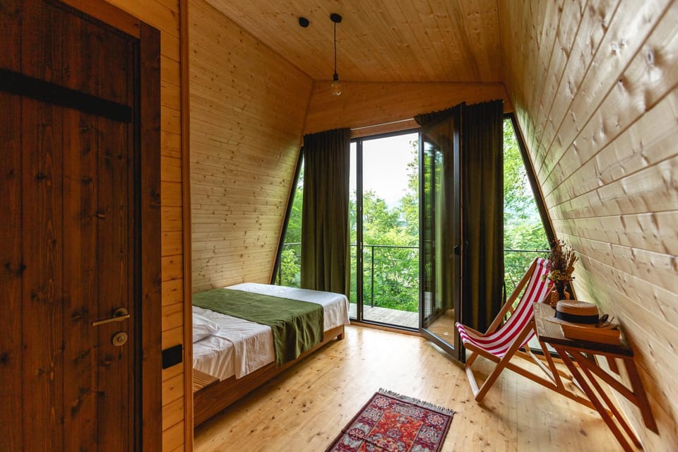 Bed, View (from property/room), Balcony/Terrace, Photo of the whole room, Bedroom, Garden view