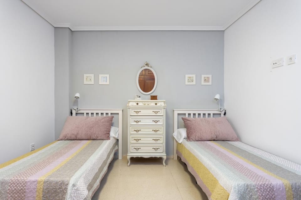 Home2Book Stylish & Roomy Santa Cruz City Center Apartment in Santa Cruz de Tenerife