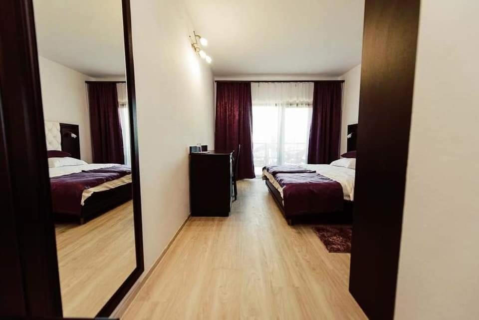 Pensiunea Emris Bed and Breakfast in Romania