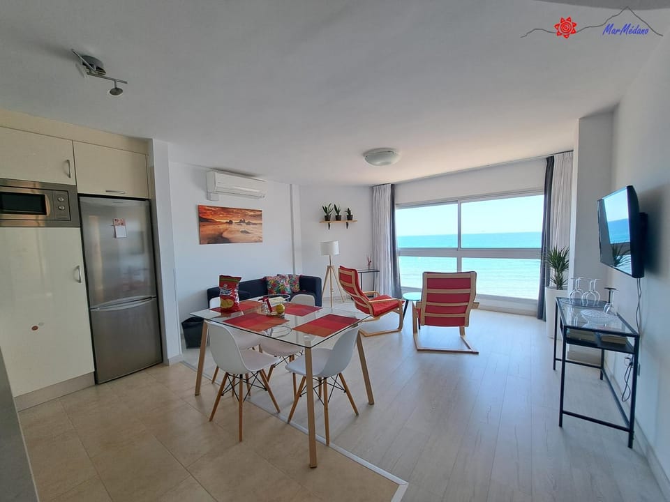 Living room, Dining area, Sea view