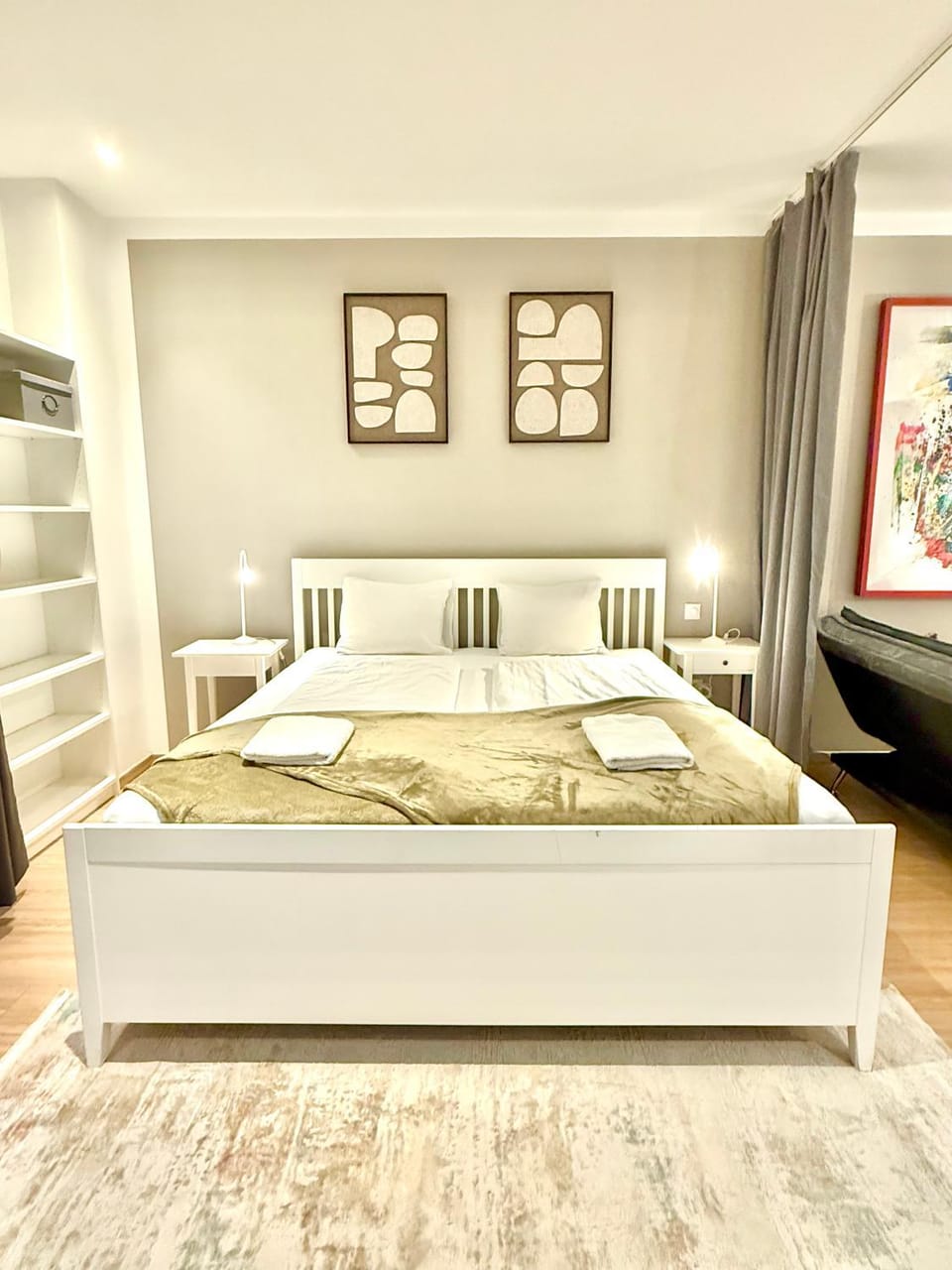 Bed, Bedroom