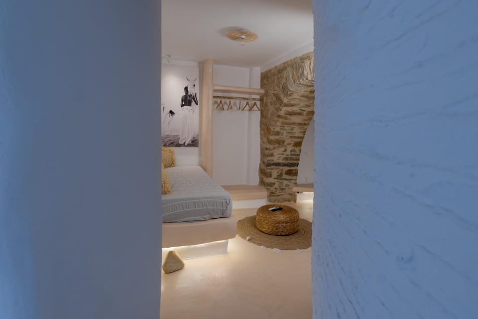 Living room, Photo of the whole room