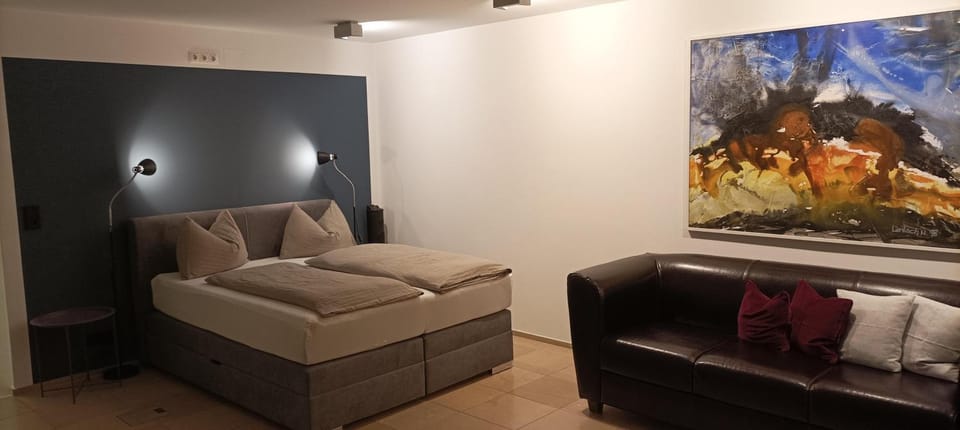 Living room, Photo of the whole room, Bedroom