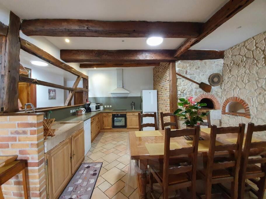 Gite de l Étrier 3 étoiles plus fibre avec étang de pêche House in Grand Est