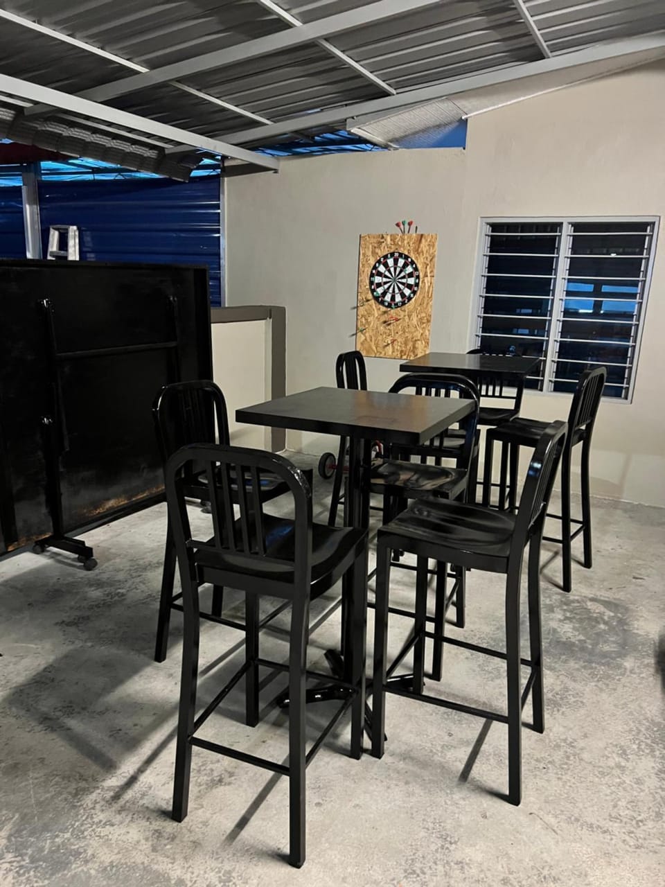 You&Me Corner Lot Homestay 17PAX House in Port Dickson