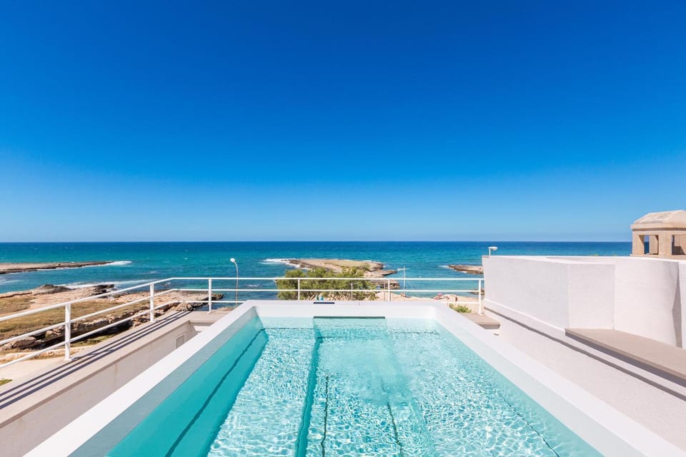 Sea view, Swimming pool