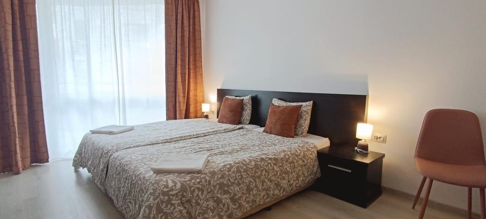 Studio in a complex with a pool Apartment in Burgas