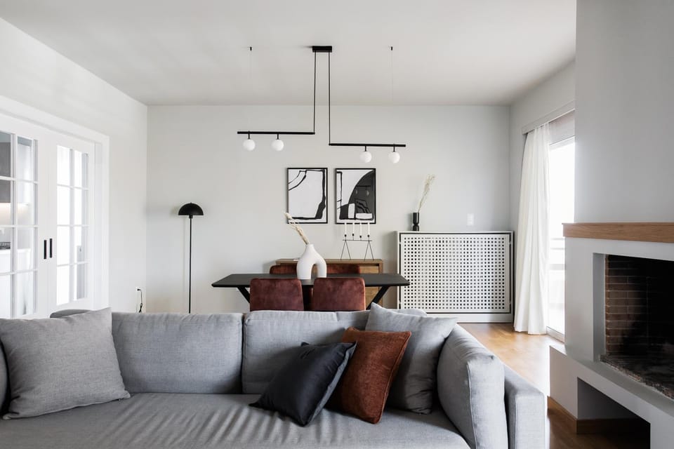 Living room, Dining area