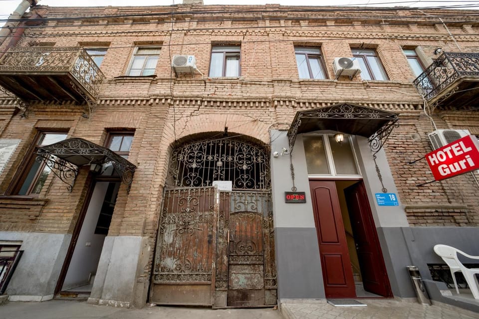 Property building, Facade/entrance, Day, Street view