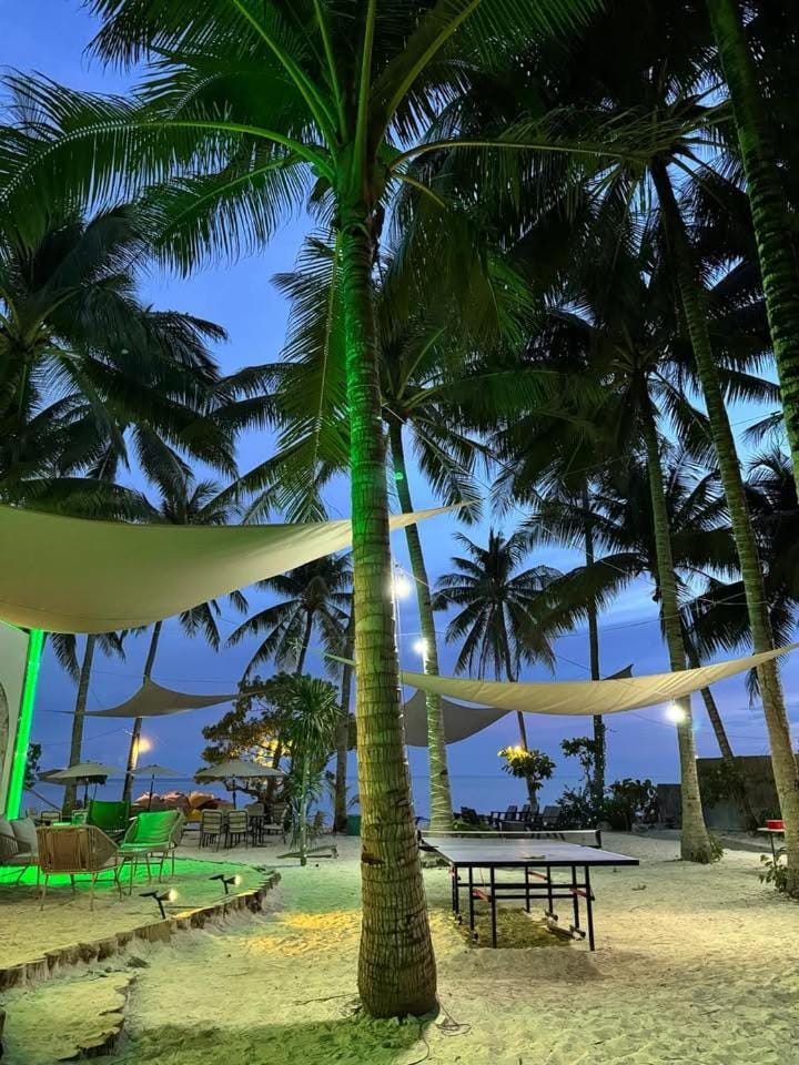 Siquijor Glamping Village Resort in Siquijor