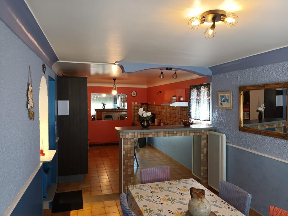 Lounge or bar